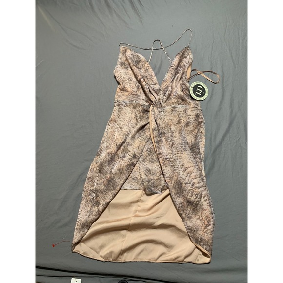 The Jetset Diaries Dresses & Skirts - The Jetset Diaries Snake Print Mini Dress Twisted Knot V-Neck Tan Brown Womens M